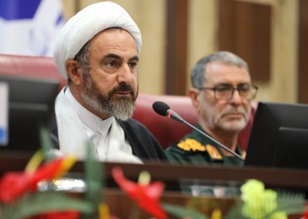 سهمخواهی در نظام اسلامی معنا ندارد، انتصاب باید بر اساس شایسته سالاری و به دور از تملق و چاپلوسی باشد
