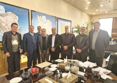 توسعه و تکمیل راه های موصلاتی ایلام شتاب می گیرند    