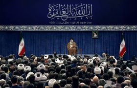 رهبر معظم انقلاب: نباید تردید کرد که عامل اصلی آنچه در سوریه اتفاق افتاد، در اتاق فرمان آمریکا و اسرائیل طراحی شده است