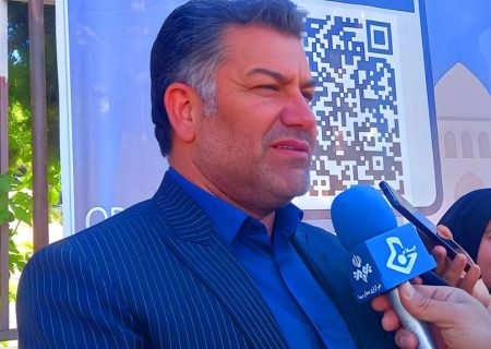 رونمایی از پلاک‌کوبی هوشمند املاک و سامانه گزارشات ناظران در ایلام؛ گامی به سوی شهر هوشمند
