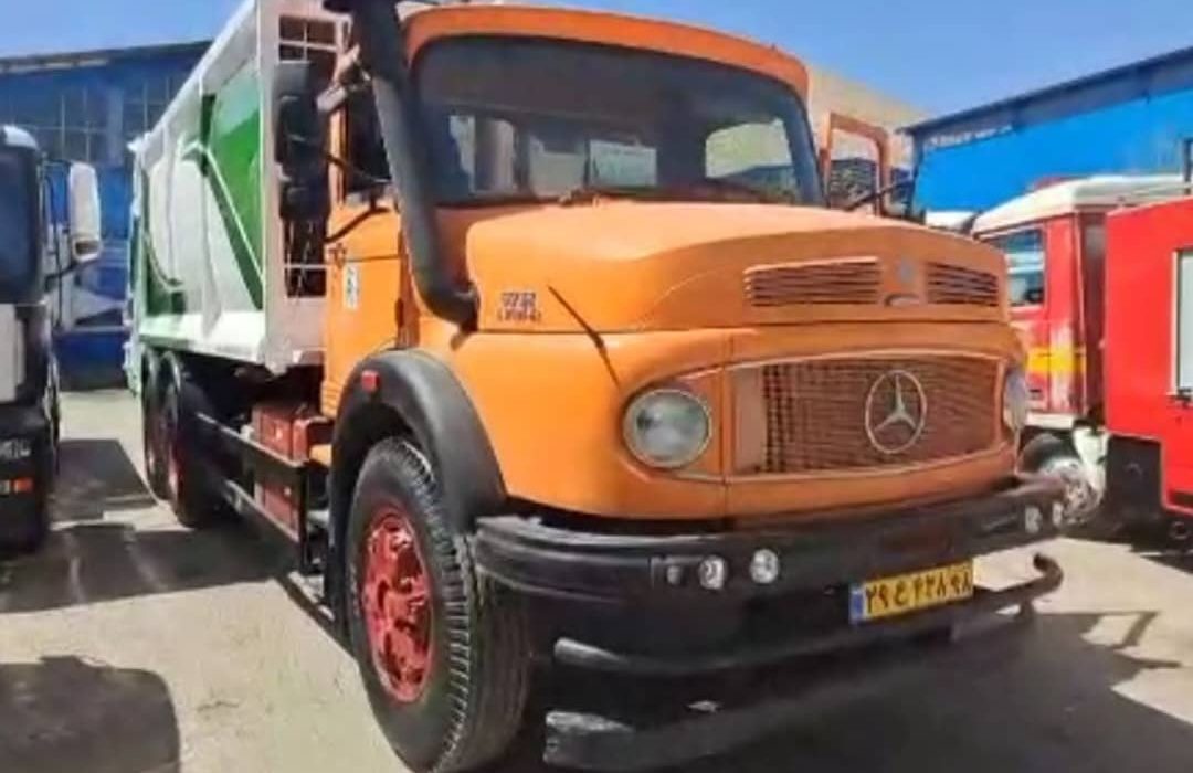 اضافه شدن پرس زباله ۱۰ تنی به ناوگان پسماند شهرداری ایلام