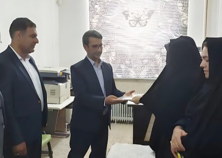 دلجویی مدیرکل آموزش و پرورش ایلام از معلمان مسموم‌شده در ملکشاهی