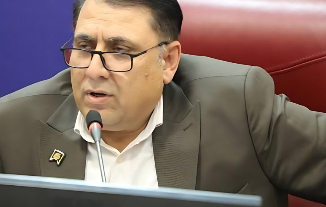 توسعه برق خورشیدی و پوشش مخابراتی برای خانوارهای عشایری ایلام در دستور کار قرار گرفت