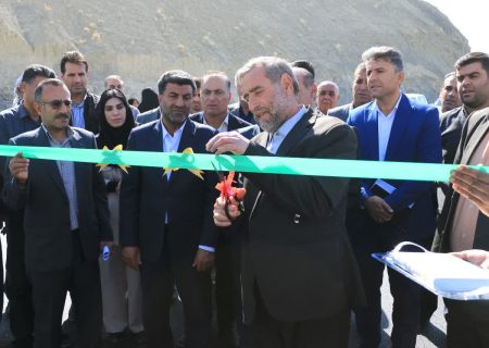 افتتاح آسفالت و طرح‌های هادی روستایی دهلران با حضور نماینده جنوب استان ایلام