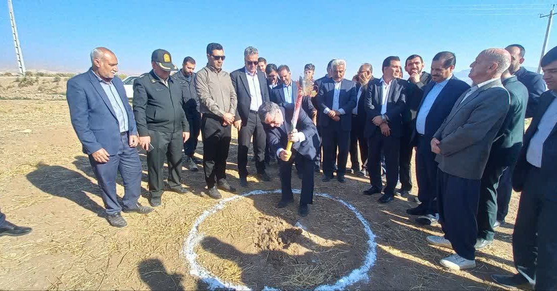 کلنگزنی پروژههای بزرگ آبرسانی در هلیلان؛ ۶ هزار نفر از آب پایدار بهرهمند میشوند