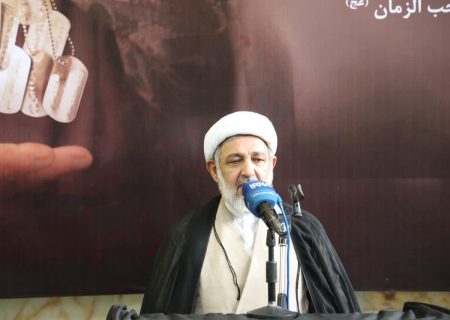 مرادبیگی: عزت امروز ایران اسلامی در گرو ایثار خانواده‌های شهداست
