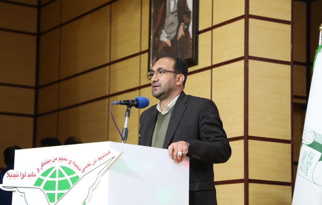 محمد رحیمی: ۲۰ درصد جمعیت ایلام ایثارگر هستند؛ ارائه بیش از ۵۷۰ میلیارد تومان وام مسکن به خانواده‌های معظم شهدا و جانبازان