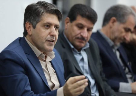 تشدید نظارت بر صنف شیشه‌فروشان در ایلام؛ تشکیل ۸۱ پرونده تخلف در بازرسی‌های بازار