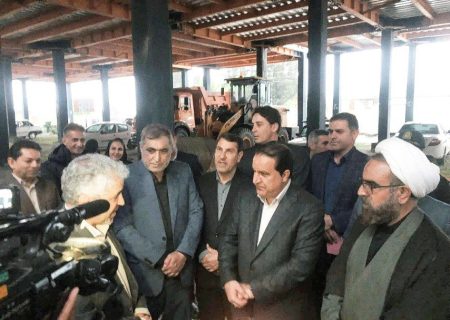 تأکید استاندار ایلام بر تسریع ساخت بیمارستان ۳۲ تختخوابی بدره