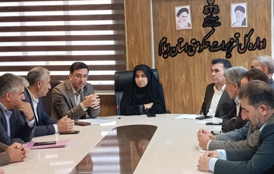 فرشید زرگوش: تعزیرات حکومتی ایلام با کار جهادی برای ثبات بازار و مقابله با جنگ اقتصادی پای کار است