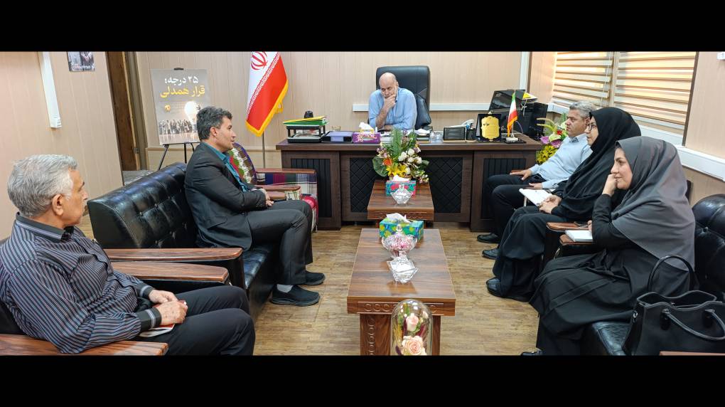 معاون توسعه استانداری ایلام: مشارکت مردم مهمترین عامل عبور موفق از پیک بار تابستان است
