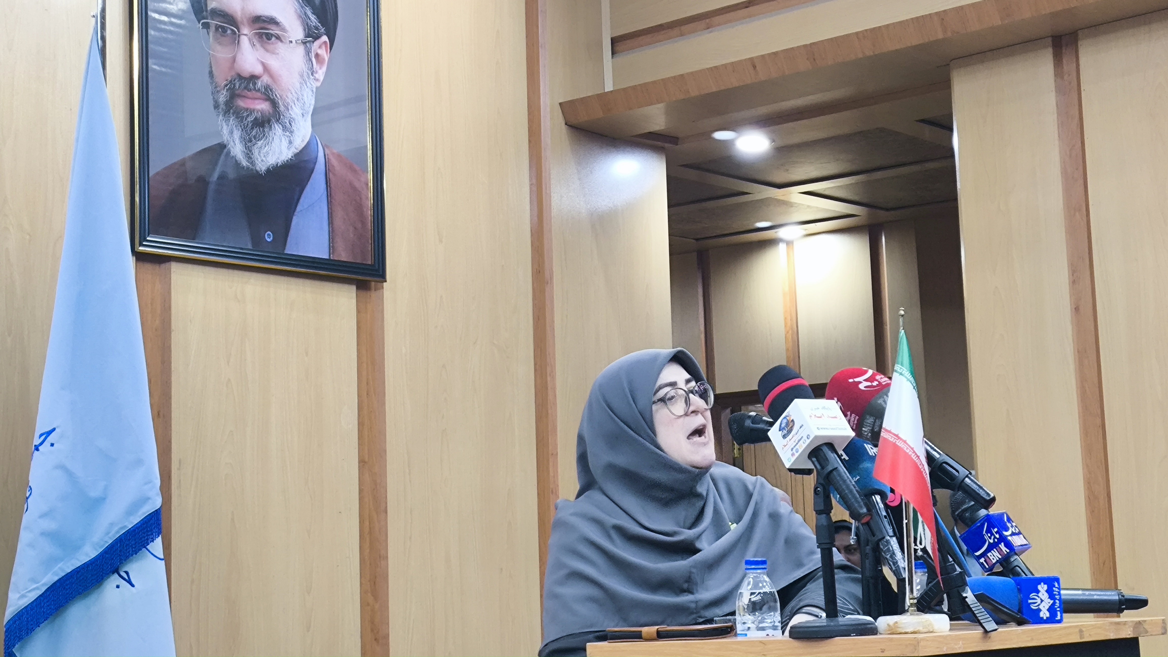 مهاجرانی: ایلام شایستگی و ظرفیت بیشتری برای توسعه دارد