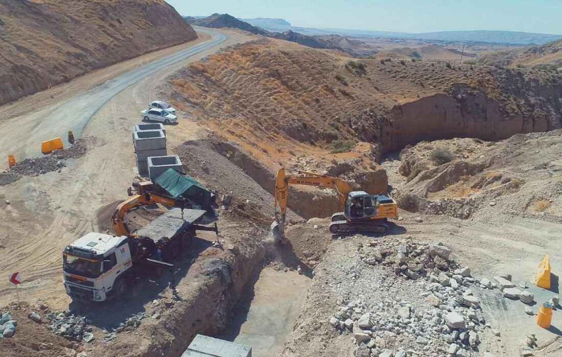 اتصال پایدار بیش از ۱۰ روستای چوار با تکمیل پل باکسی قبله به میرمکان